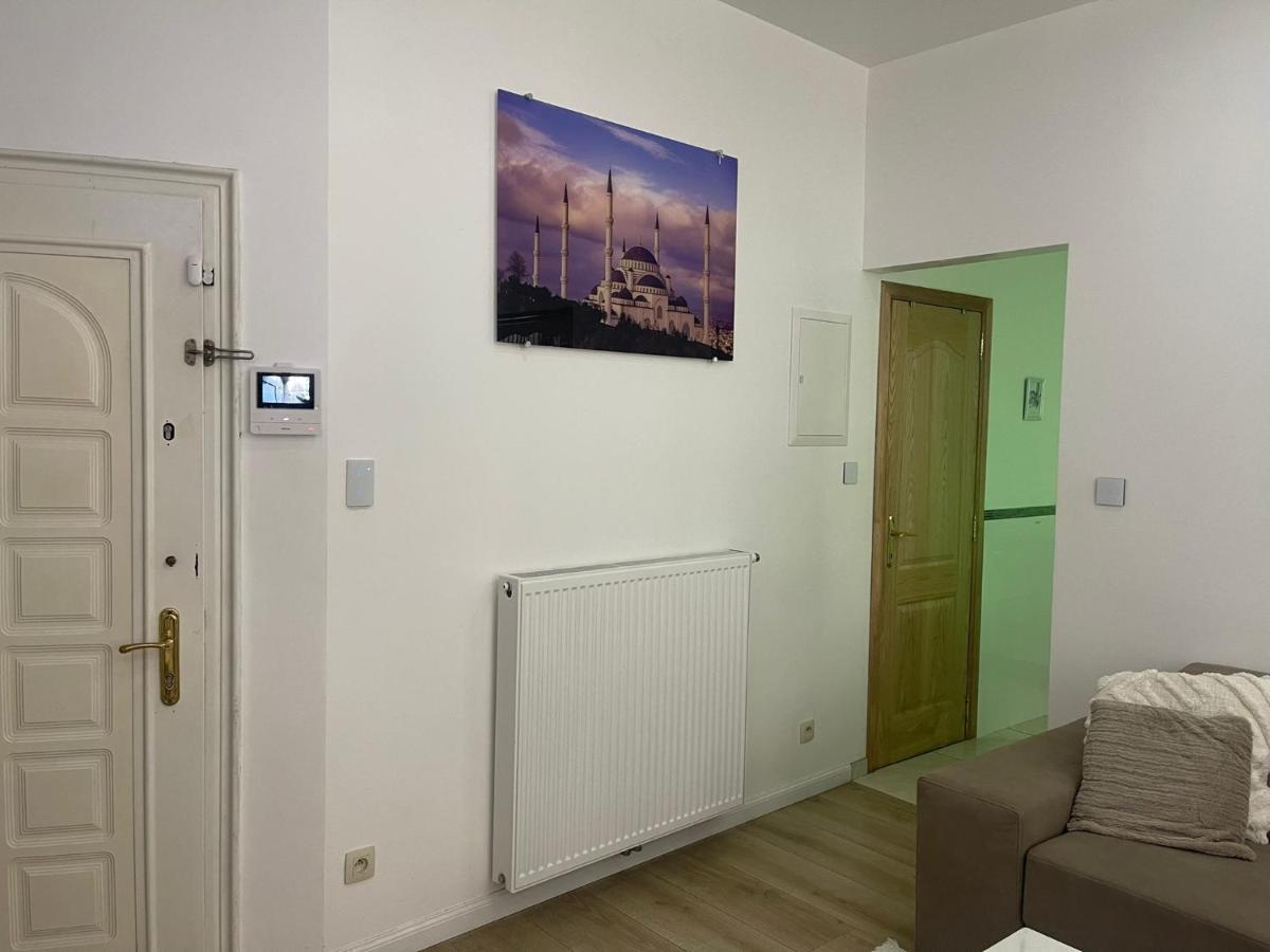 Appartement Centre Zaza Bruxelas Exterior foto
